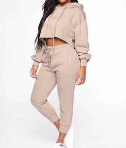 Conjuntos de Sudadera con Capucha y Top Corto con Logotipo Personalizado para Mujer, Conjunto de Dos Piezas, Sudadera con Capucha y Top Corto al por Mayor para Mujer - Product Image 4