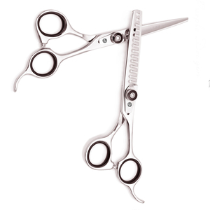 Salon professionnel rasoir bord acier inoxydable coupe de cheveux ciseaux ensemble haute quantité 5.5 pouces 2 cheveux ciseaux ensemble - Product Image 4