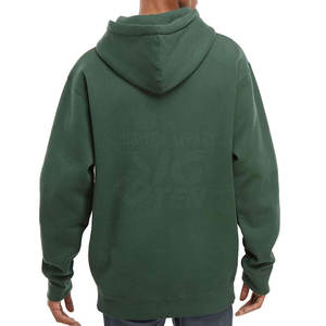 Sweat-shirt à capuche imprimé sur écran, design classique, conçu pour une coupe décontractée et un port saisonnier - Product Image 3