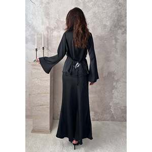 Ensemble deux pièces en satin noir - Noir - Product Image 5
