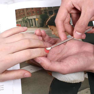 Pousse-cuticules de haute qualité, coupe-ongles aiguisé, pousse-cuticules en acier inoxydable, fabriqué au Pakistan - Product Image 3