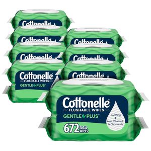 Lingettes humides jetables Cottonelle GentlePlus avec aloe vera et vitamine E, 16 paquets à couvercle rabattable, 42 lingettes par paquet (672 lingettes au total) - Product Image 1