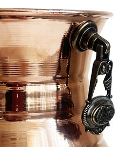 Jarrón de Cobre Estilo Rústico Hecho a Mano Shark Anatolia con Asa de Latón, Capacidad de 1650 ml, Jarrón Decorativo para Mesa, Ideal para Aniversarios - Product Image 6
