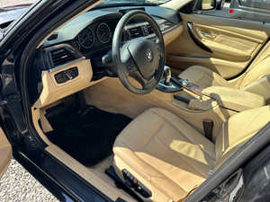 BMW Série 3 328i xDrive LHD d'occasion 2013 - Product Image 2