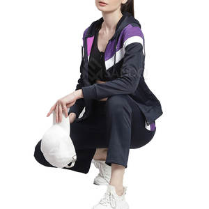 Venta al por mayor de calidad superior ligero mujeres chándales Jogging Wear ropa de las mujeres chándales de verano - Product Image 3