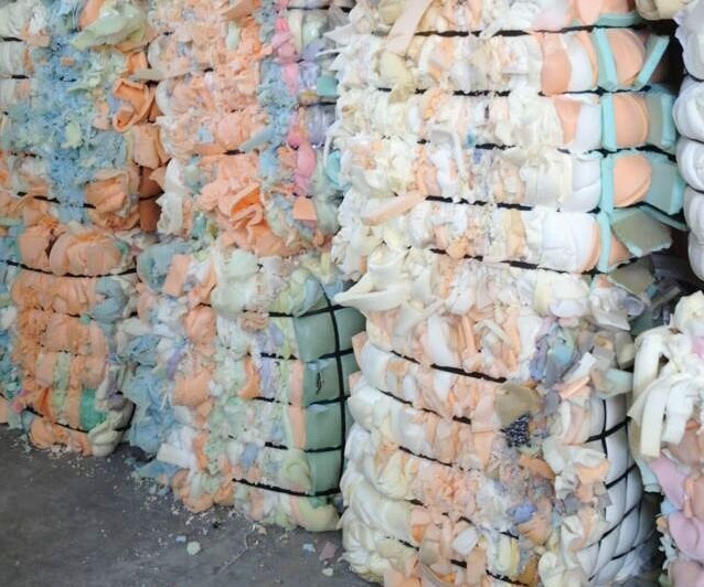 Polyurethane Foam Scrap 100% Clean Transparent Waste PU Scrap Foam NL