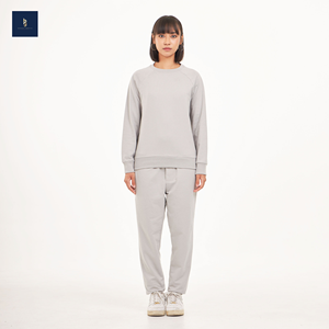 ชุดเสื้อสเวตเตอร์แบบลำลองของผู้หญิงชุดเสื้อสเวตเตอร์พิมพ์ลายเทคนิคคุณภาพสูงสำหรับกลางแจ้งฤดูหนาวผลิตในประเทศไทย - Product Image 1