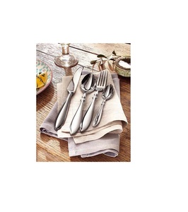 Elegante juego de cubiertos de metal funcional con brillo Premium, ideal para cocinas contemporáneas y elegantes conceptos de estilo de comedor - Product Image 2