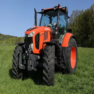 Kubota M7171 Tractors 4 wheel used tractor Kubota M7171 with front loader