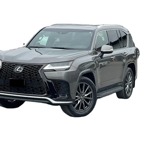 รถยนต์ SUV สีเทา รุ่นปี 2023 ขนาดใหญ่ หรูหรา ประสิทธิภาพสูง แพ็คเกจ F Sport ระดับพรีเมียม 7 ที่นั่ง มีจำหน่ายแล้ว - Product Image 1