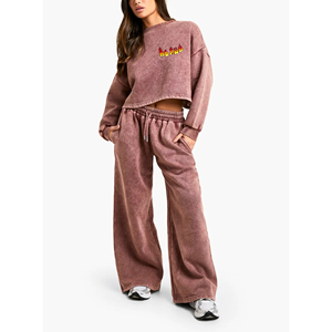 ชุดวอร์มผู้หญิง 2 ชิ้น ผ้าฝ้ายแท้ 100% คุณภาพสูง ปักลายลูกไม้ ล้างสีแบบ Acid Wash เสื้อครอปแขนยาว กางเกงขาบาน ใส่สบาย - Product Image 1