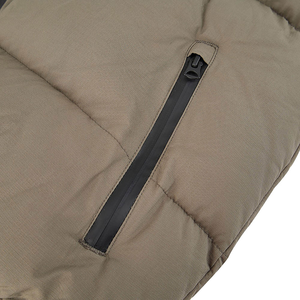 Vestes matelassées pour hommes de haute qualité, logo personnalisé, style streetwear, fabriquées au Pakistan, durables et imperméables - Product Image 4