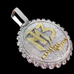 Collier pendentif en argent plaqué or de haute qualité avec finition brillante pour un look élégant Bijoux - Product Image 2