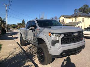 Nuevo Chevrolet Silverado 1500 Crew Cab RST Black Widow 4x4 Usado 2024, Motor V8 de 6.2 Litros, Equipamiento de Alta Gama - Product Image 4