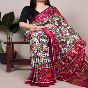 VASTRA COTTAGE Designer Pure Gaji Silk Saree with Patola Print Lagadi Patta Tassels Matching Printed Gaji Silk Unstitched <b>Blouse</b> - Product Image 2
