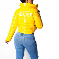 Blouson d'hiver chaud pour femme, style bomber, matelassé, respirant, en nylon brillant, léger, avec fermeture éclair, garniture en fourrure, imperméable, coupe courte