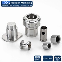 Capuchon fileté usiné CNC sur mesure, écrou rond OEM, bobine, manchon percé transversallement, poteau étagé et plaque de base – Vente en gros directe usine