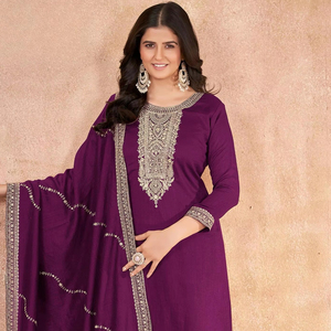 VICHITRA BLOOMING SILK COLLECTION Ropa de fiesta india y pakistaní Conjunto de ropa para adultos-Top Pant Dupatta - Product Image 1