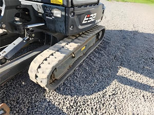 Excavatrice Boobcat E32i 2020 d'occasion bien entretenue à vendre et disponible pour la livraison dans le monde entier - Product Image 3