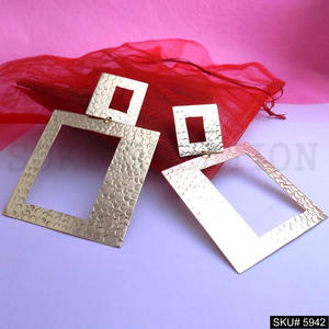 Boucles d'oreilles faites à la main en plaqué or SKU5942 Fashion Dangle Jewelry - Product Image 1