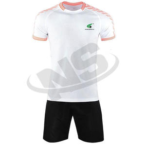 Uniforme de fútbol de alta calidad, camiseta de fútbol sublimada de poliéster 100%, camiseta de fútbol de equipo personalizada para venta en línea - Product Image 6