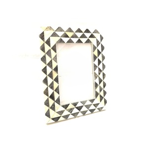 Marco de Madera Blanco con Diseño de Hueso, Alta Calidad, para Exhibición, Marco de Madera Blanco con Diseño de Hueso, Alta Calidad - Product Image 1