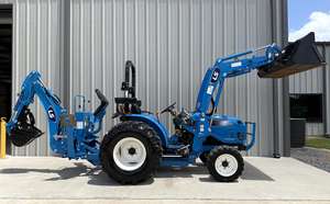Tracteur de ferme LS MT225E avec attelage de pelle rétro LS LB2100, moteur diesel 4x4 de 93 heures, prise de force 540, attelage à 3 points, livraison gratuite - Product Image 3
