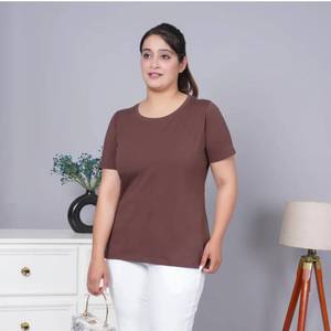 เสื้อยืดผ้าฝ้ายเนื้อเรียบสำหรับผู้หญิง ดีไซน์เรียบหรู เนื้อผ้านุ่ม สวมใส่สบายเป็นพิเศษ สไตล์เรียบง่ายสำหรับทุกวัน - Product Image 5