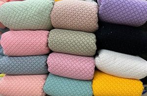 Tela de vestido de novia Georgette pesado de alta calidad con flores impresas y bordado Schiffli Material de tul de calidad de exportación - Product Image 4