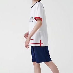 ชุดเสื้อฟุตบอลสีเขียวชุดเสื้อฟุตบอลแบบซับลิเมชันสำหรับผู้ชายชุดทีมฟุตบอลเยาวชนออกแบบโลโก้ได้ตามต้องการ - Product Image 3