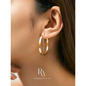 Orecchini a Cerchio Leggeri e Semplici in Oro, Antiossidanti, Delicati per Uso Quotidiano, Impermeabili, Regalo Perfetto per la Mamma - Product Image 2