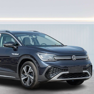 Auto SUV Usado 2022, Interior Gris Negro - Product Image 1