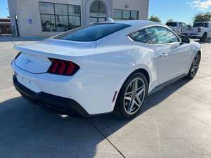 NOUVEAU 2023 pour Mustang Eco Boost Manuel Intérieur Sombre avec Caméra Arrière et Barre de Toit Métallique à Vendre - Product Image 5