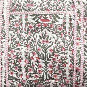 Sac de sport en coton matelassé fabriqué à la main de luxe Sport fermeture à glissière sécurisée Portable pour une utilisation polyvalente Weekender durable - Product Image 2