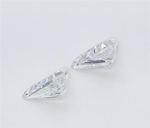 Par de Diamantes Sintéticos Sueltos de 0.60 CTW, Cultivados en Laboratorio, Corte Triangular, Claridad Excelente VVS-VS, Color E, Venta al por Mayor de Joyería - Product Image 2