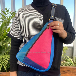 Bolso bandolera grande de cuero reciclado al por mayor para mujer, bolso de pecho antirrobo de cuero colorido a la moda para mujer - Product Image 3