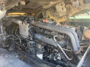 Camion d'occasion Renault Magnum 480 Mack High Cab 2003, 519 CV, 550 000 km, 6x4, Euro 6 Diesel 299 CV, transmission manuelle - Product Image 6