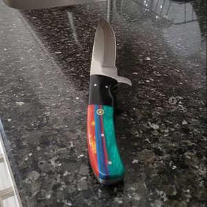 ชุดมีดทำครัวสแตนเลสทำมือ สำหรับเชฟ ใช้ได้ทั้งมือซ้ายและขวา ใบมีดคงที่ น้ำหนักเบา อเนกประสงค์ ชุดสี่ชิ้น สีสันสดใส - Product Image 1