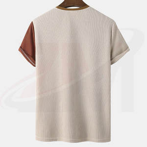 Camiseta de hombre al por mayor con logo personalizado impreso, 100% algodón, cuello redondo, corte holgado, servicio OEM personalizado, camiseta de color sólido para hombre - Product Image 2