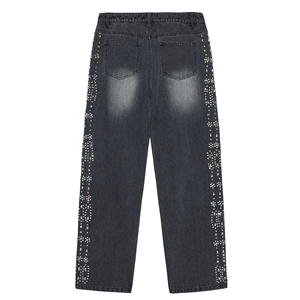 Jean en denim vintage pour homme, coupe baggy, style streetwear personnalisé, avec fermeture éclair, clous métalliques, strass et délavé effet cristal - Product Image 2