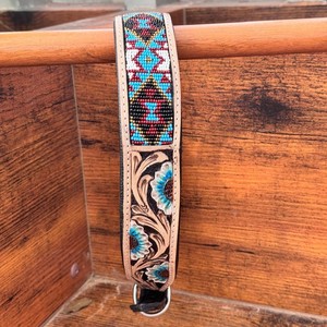 ปลอกคอสุนัขหนังแบบพกพาดีไซน์ใหม่สุดหรูน้ำหนักเบาและมีบุนวมนุ่มพับได้แกะสลักอเนกประสงค์ - Product Image 3