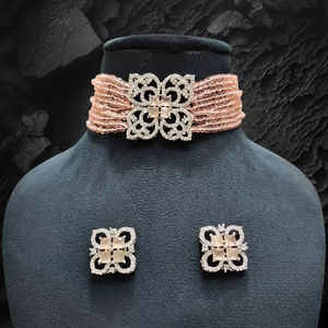 Gargantilla de diamantes americanos de fabricación india, collar de diseñador de moda, joyería de moda india para mujeres y niñas, ropa de fiesta - Product Image 1