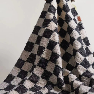 Alfombra de Estilo Checkerboard Geométrico, Tejida, Ecológica, Reversible, de Algodón - Product Image 1