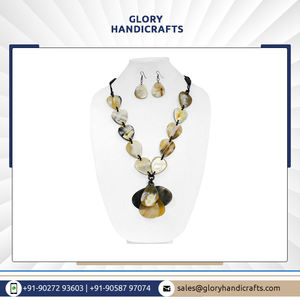 L'exportateur mondial offre des bijoux de mode de qualité optimale Collier en corne de buffle pour les fêtes Prix de gros en Inde - Product Image 2