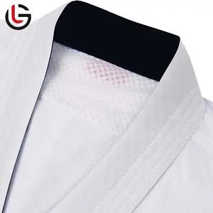 Conjuntos de uniformes de entrenamiento de Karate personalizados Ropa de artes marciales para adultos Salwar Kameez de algodón en el color de tamaño preferido - Product Image 5