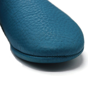 Vente chaude hiver chaud isolé 100% peau de mouton en cuir Khuff chaussettes respirant grande taille luxe en cuir couvre-pieds pour l'hiver - Product Image 5