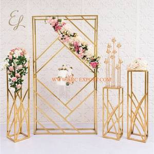 Marco de latón metálico de la mejor calidad con parte superior de mármol Centros de mesa de decoración del hogar Diseño atractivo Logotipo personalizado Centro de mesa de metal - Product Image 6