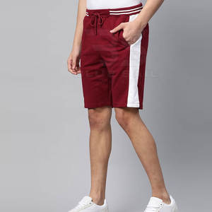 Precio al por mayor Uso al aire libre Hombres Pantalones cortos casuales Logotipo personalizado de gran tamaño Peso ligero Hombres Pantalones cortos - Product Image 3