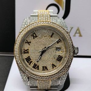 Reloj mecánico personalizado de oro blanco de 18 quilates VVS Moissanite Diamond para mujeres y hombres Pantalla de esfera analógica de lujo - Product Image 4