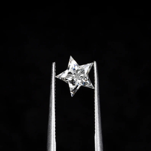 เพชรรูปดาว 1 กะรัต เพาะเลี้ยงในห้องปฏิบัติการ ความสะอาดระดับ VS สี EF การเจียระไนระดับ Excellent เพชรเม็ดเดี่ยว Gemver Diamond รับรองโดย IGI สำหรับทำเครื่องประดับ - Product Image 1